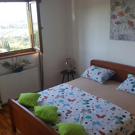 Apartman Modro Jezero Imotski Exterior photo
